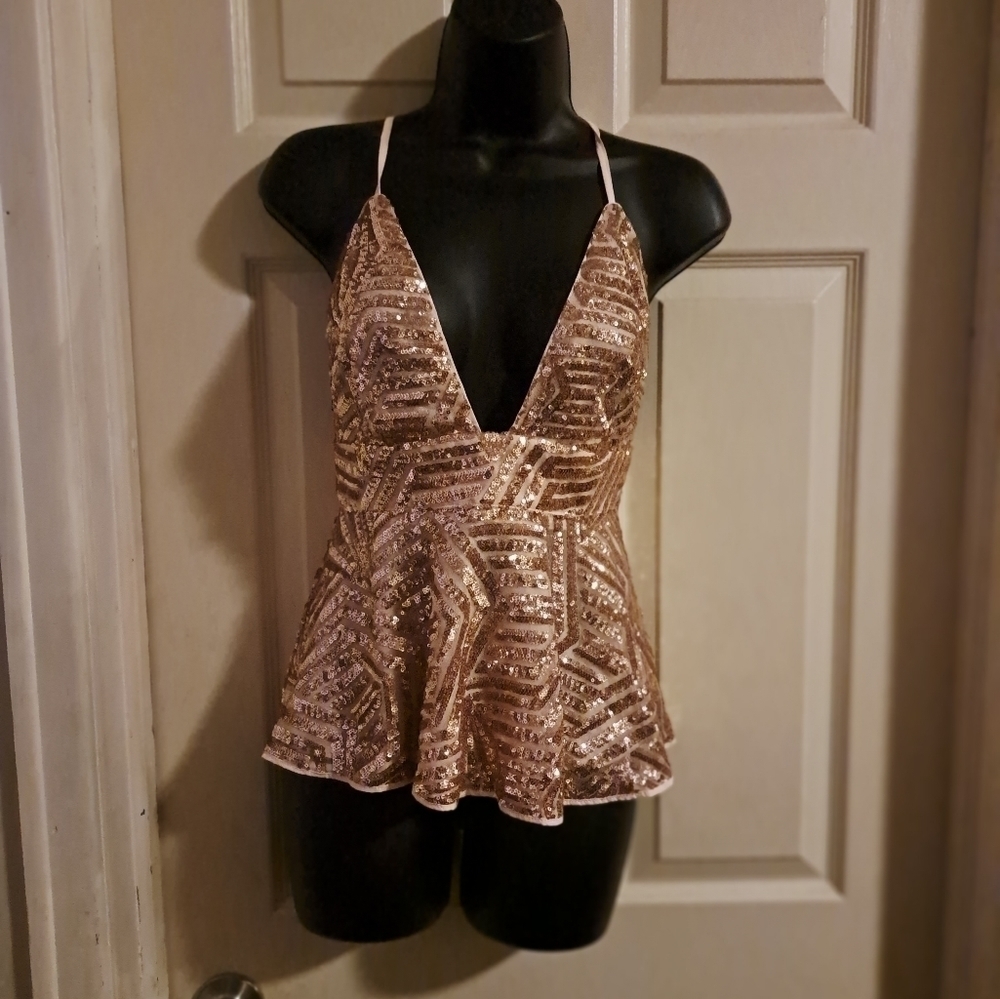 Forever 21 sequin NWT tank top size medium